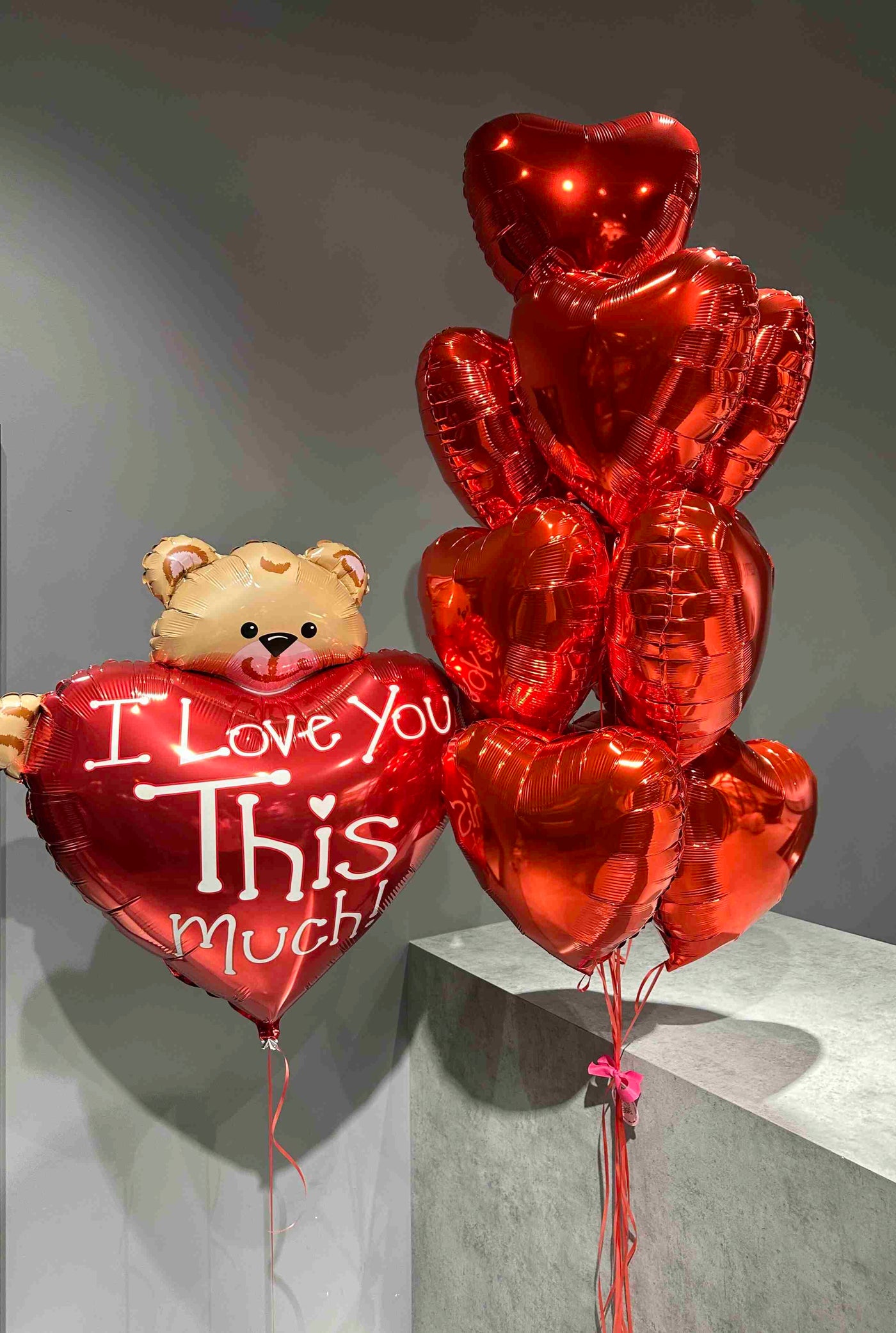 Zestaw balonów “Love you this much” balony giftbar.pl 