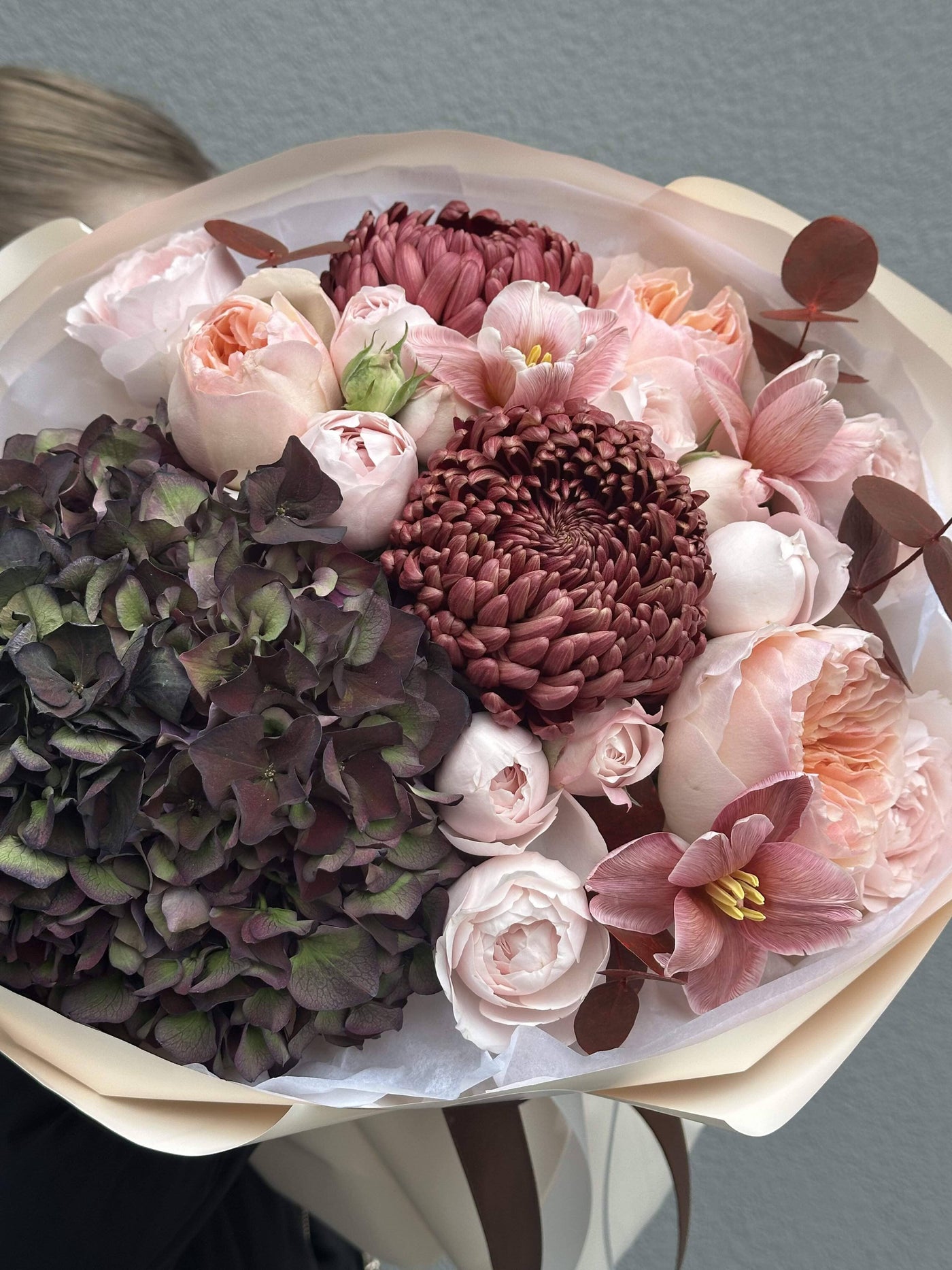 Bukiet "Brick Red" kwiaty giftbar.pl 